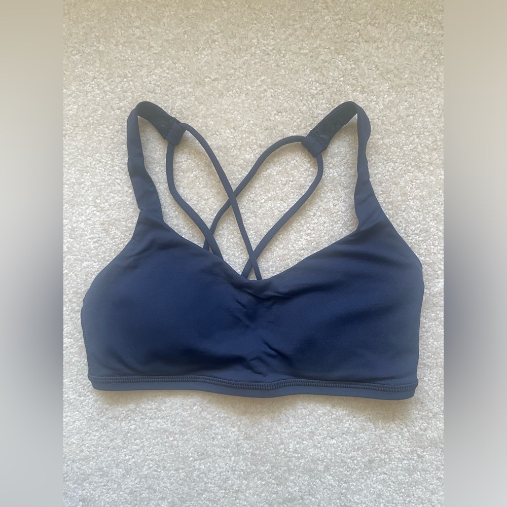 lululemon free to be bra - size 2